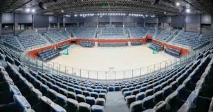 詹姆斯：膝盖已经好转很多 我保持上半身的训练 也骑了静态自行车